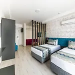 Zeyda Lara 4* Aksu (Antalya)