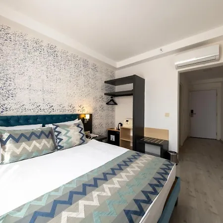 Zeyda Lara Hotel Aksu (Antalya)