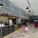 Zeyda Lara Отель 4*